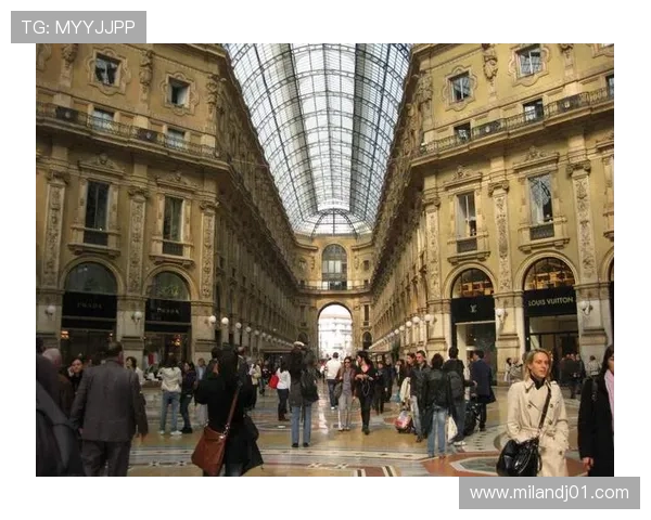 米兰app下载提供详细的交通信息和出行路线规划